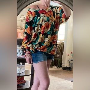 LuLaRoe Irma black floral Tunic 2XL